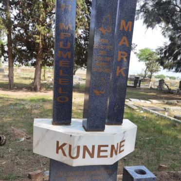 KUNENE Mpumelelo Mark 1972-2003