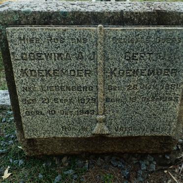 KOEKEMOER Gert 1881-1945 &amp; Lodewika A.J. LIEBENBERG 1879-1943