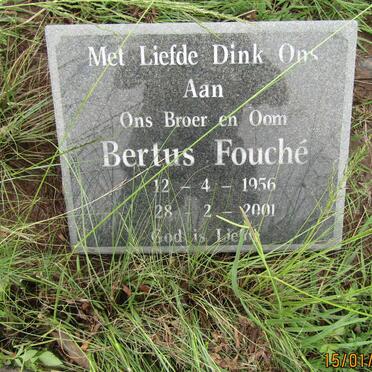 FOUCHE Bertus 1956-2001