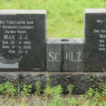 SCHULZ Max J.J. 1882-1956 &amp; Maria E. M. MAARTENS 1903-1958