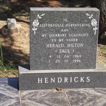 HENDRICKS Herald Hilton 1968-1996