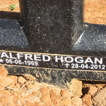 HOGAN Alfred 1969-2012