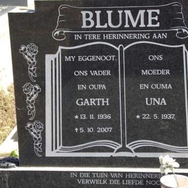 BLUME Garth 1936-2007 &amp; Una 1937-