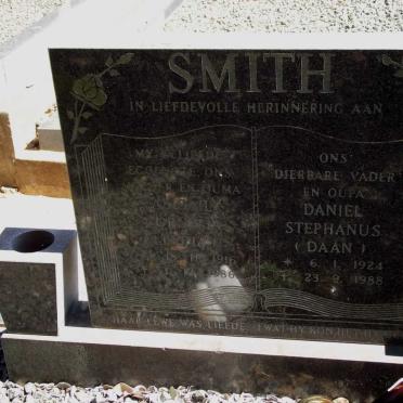 SMITH Daniel Stephanus 1924-1988 &amp; Abigail Cornelia 1916-1986
