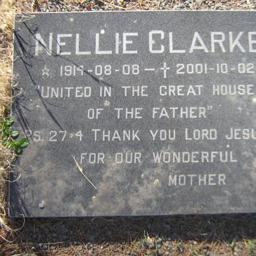 CLARKE Nellie 1914-2001