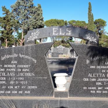 ELS Nicolaas Jacobus 1910-1975 &amp; Aletta Petronella VAN JAARSVELD 1920-1983