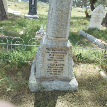 LOOTS Z.J. 1856-1898 &amp; J.C.P. V.D. BERG 1862-1914 