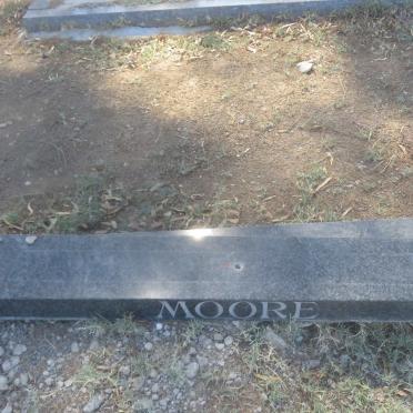 MOORE