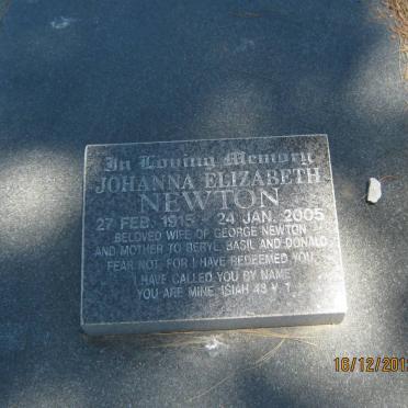 NEWTON Johanna Elizabeth 1915-2005