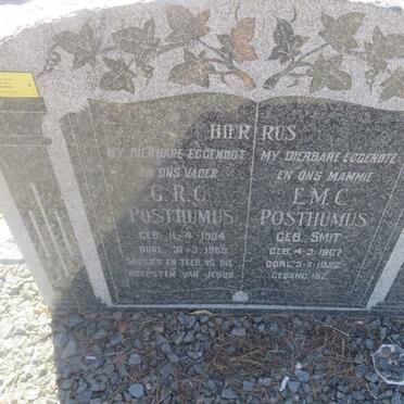 POSTHUMUS G.R.C. 1904-1965 &amp; E.M.C. SMIT 1907-1952 :: POSTHUMUS Maggie 1913-2002  