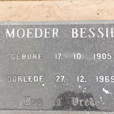 PRETORIUS Bessie 1905-1969