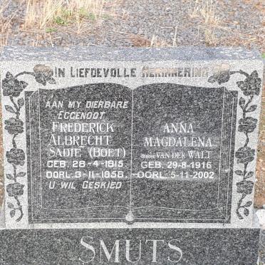 SMUTS Frederick Albrecht Sadie 1915-1958 &amp; Anna Magdalena VAN DER WALT 1916-2002