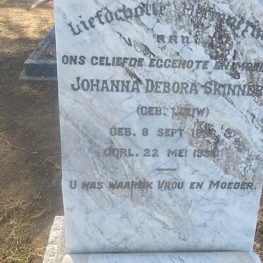 SKINNER Johanna Debora nee LOUW 1896-1932