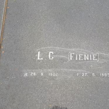 VENTER M.J. 1898-1959 &amp; L.C. 1902-1983