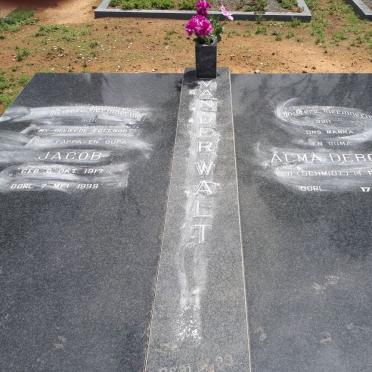WALT Jacob, van der 1917-1999 &amp; Alma Debora SCHMIDT 1922-2013