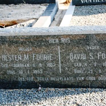 F - Vanne :: Surnames - F
