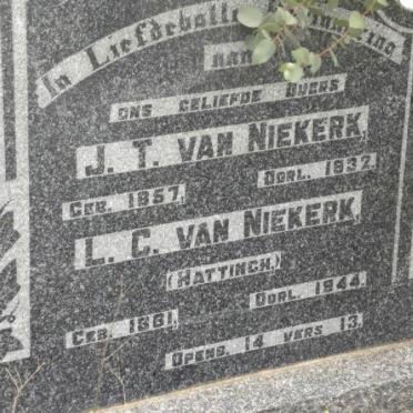 NIEKERK J.T., van 1857-1932 &amp; L.C. HATTINGH 1961-1944