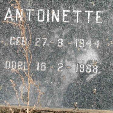 PUTTER Antionette 1944-1988