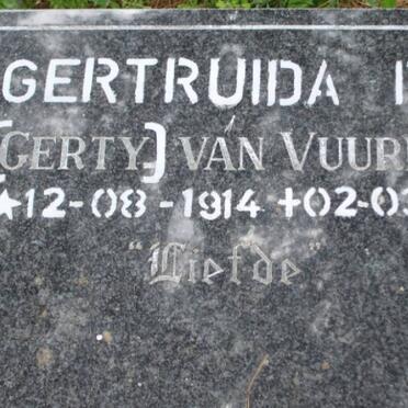 VUUREN Gertruida P., van 1914-1942