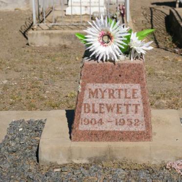 BLEWETT Myrtle 1904-1952