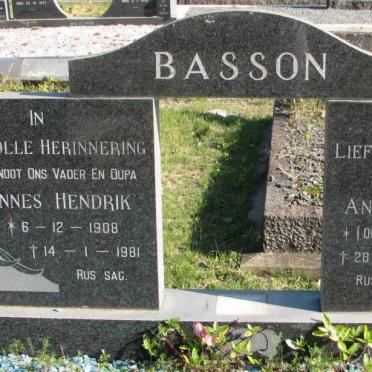 BASSON Johannes Hendrik 1908-1981 &amp; Antoinetta Jacoba DU PIESANE 1909-2005