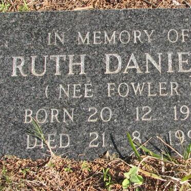 DANIELL Ruth nee FOWLER 1903-1994