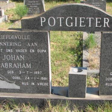 POTGIETER Johan Abraham 1897-1981 &amp; Catherina Petronella 1908-1991