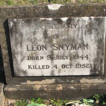 SNYMAN Leon 1944-1952