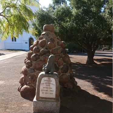 3. Momument: ter gedagtenis aan besoek van Ossewa-Trek 22 Sep 1938_1