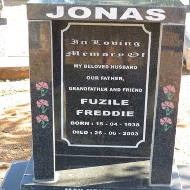 J - Vanne :: Surnames - J