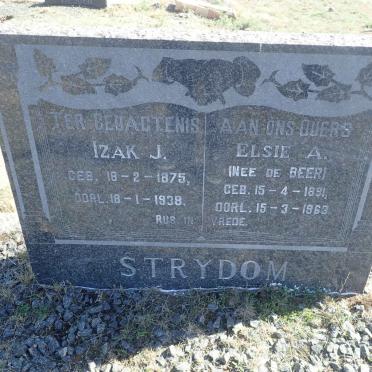 STRYDOM Izak J. 1875-1938 &amp; Elsie A. DE BEER 1891-1963