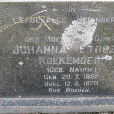 KOEKEMOER Johanna Etrezia nee NAUDE 1882-1973