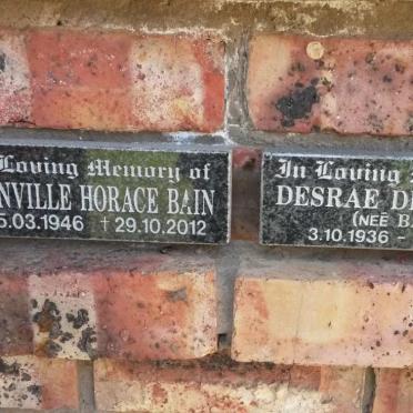 BAIN Grenville Horace 1946-2012 :: DRAGSUND Desrae nee BAIN 1936-2010