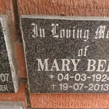 BEER Mary 1924-2013
