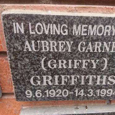 GRIFFITHS Aubrey Garnet 1920-1994