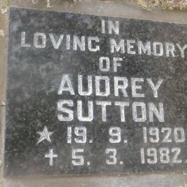SUTTON Audrey 1920-1982