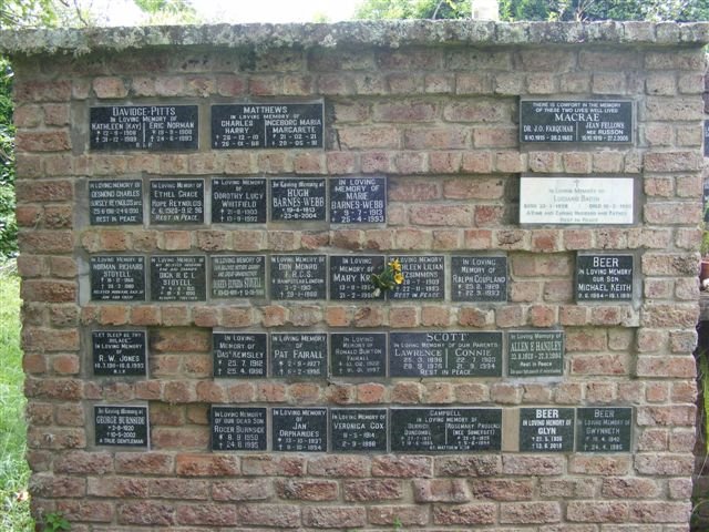 06. Memorial wall