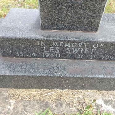 SWIFT Les 1940-1998 
