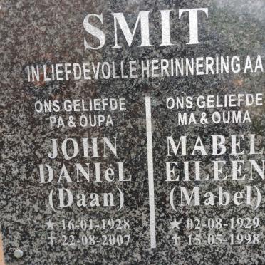 SMIT John Daniel 1928-2007 &amp; Mabel Eileen 1929-1998