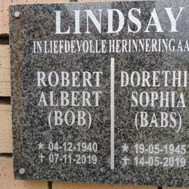 LINDSAY Robert Albert 1940-2019 &amp; Dorethia Sophia 1945-2019