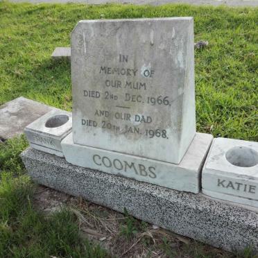 COOMBS Frank -1968 &amp; Katie -1966