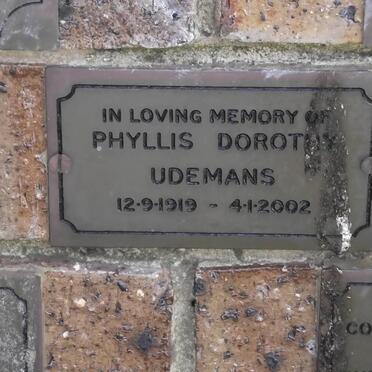 UDEMANS Phyllis Dorothy 1919-2002