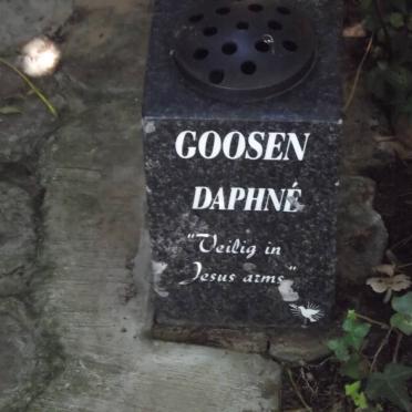GOOSEN Daphné
