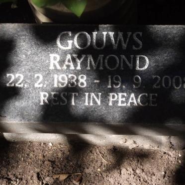 GOUWS RAYMOND 1938-2008