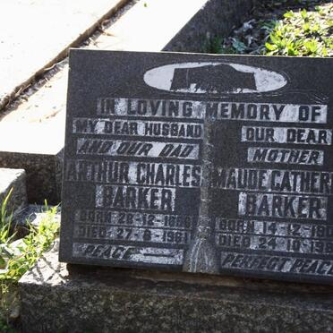 BARKER Arthur Charles 1896-1961 &amp; Maude Catherine 1906-1987