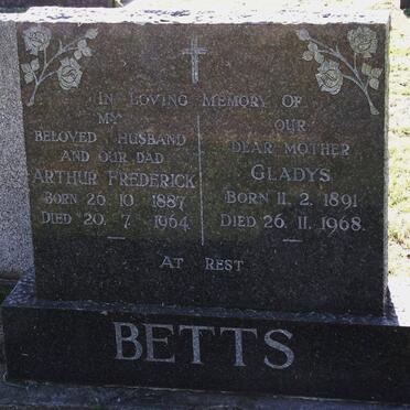 BETTS Arthur Frederick 1887-1964 &amp; Gladys 1891-1968