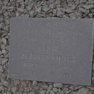BEZUIDENHOUT Lenie 1902-1982