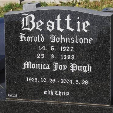 BEATTIE Harold Johnstone 1922-1988 &amp; Monica Joy PUGH 1923-2004
