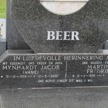 BEER Mynhardt Jacob 1926-2000 &amp; Martina Fredrika 1930-2004