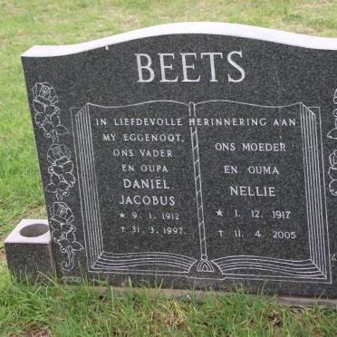 BEETS Daniel Jacobus 1912-1997 &amp; Nellie 1917-2005